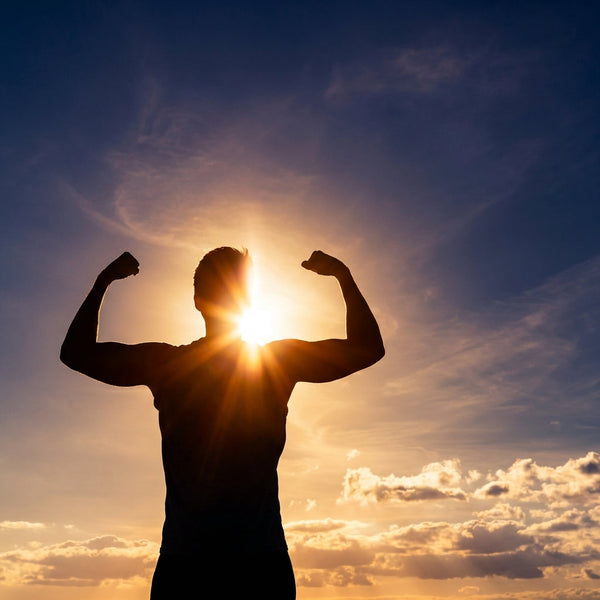 Vergelijking van Cialis en Viagra tabletten bij informatief artikel over erectiemiddelen met medische achtergrond