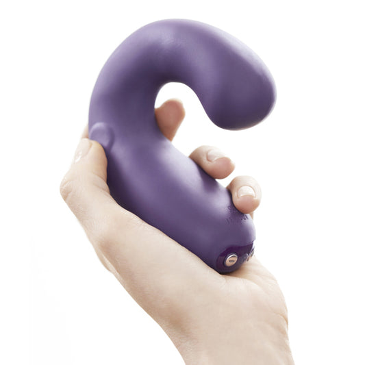 Paarse G-Kii vibrator in zijaanzicht, toont de gebogen vorm speciaal ontworpen voor g-spot stimulatie