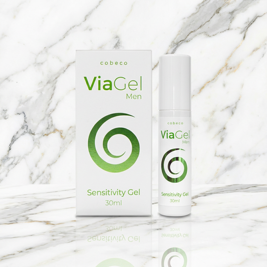 ViaGel for Men 30ml pompfles en witte doos met groen spiraallogo op marmeren ondergrond